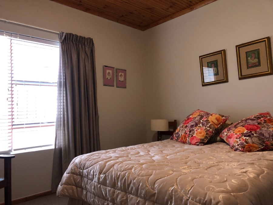 3 Bedroom Property for Sale in Perlemoenbaai Western Cape